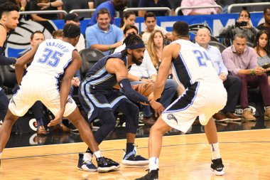 Orlando Magic 10 Ekim 2018 tarihinde Orlando Florda 'daki Amway Center' da Memphis Grizzilies 'e ev sahipliği yaptı..  