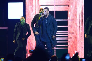 Baba Yankee ve Don Omar 7 Ağustos 2016 'da Orlando Florida' daki Amway Center 'da konser verdiler..  