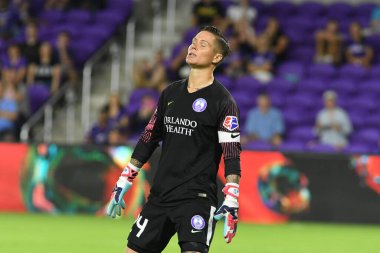 Orlando Pride, 23 Mayıs 2018 'de Orlando Florida' daki Exploria Stadyumu 'nda Kuzey Carolina Cesareti' ne ev sahipliği yapmaktadır..  