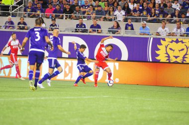 Orlando City SC, 8 Mayıs 2015 'te Florida' daki Kamp Dünyası Stadyumu 'nda Los Angeles Galaksisi' ne ev sahipliği yaptı..