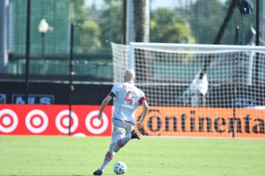 Toronto FC, 13 Temmuz 2020 tarihinde Orlando Florida 'da düzenlenen ESPN Wild World of Sports' ta düzenlenen MLS Back Tournament sırasında D.C. United ile karşı karşıya geldi.
