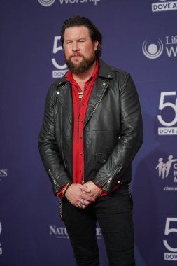 15 Ekim 2019 'da Nashville, Tennessee' deki Linbscome Üniversitesi 'nde verilen 50. GMA Dove Ödülleri sırasında kırmızı halı. 