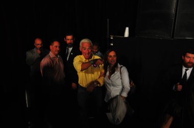 Şarkıcı Jon Bon Jovi, 5 Kasım 2016 'da St. Petersburg Florida' da Devlet Street Theater in Support of HIllary Clinton 'ın Başkan İhalesi' nde sahne alıyor.