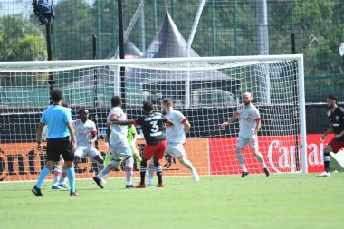 Toronto FC, 13 Temmuz 2020 tarihinde Orlando Florida 'da düzenlenen ESPN Wild World of Sports' ta düzenlenen MLS Back Tournament sırasında D.C. United ile karşı karşıya geldi.. 