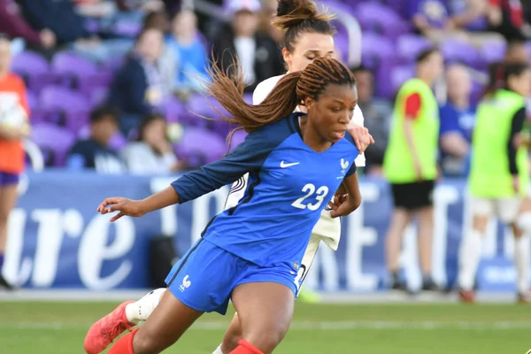 Fransa, 7 Mart 2018 tarihinde Orlando 'daki Orlando City Stadyumu' nda oynanan SheBelives Kupası 'nda Almanya ile karşı karşıya geldi..  