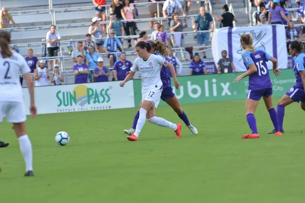 Orlando Pride 14 Nisan 2019 'da Orlando City Stadyumu' nda Portand Thorns 'a ev sahipliği yapıyor.