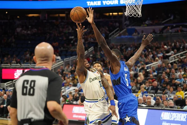 Orlando Magic Gastheer Van Milwaukee Bucks Amway Orlando Florida Zaterdag — Stockfoto