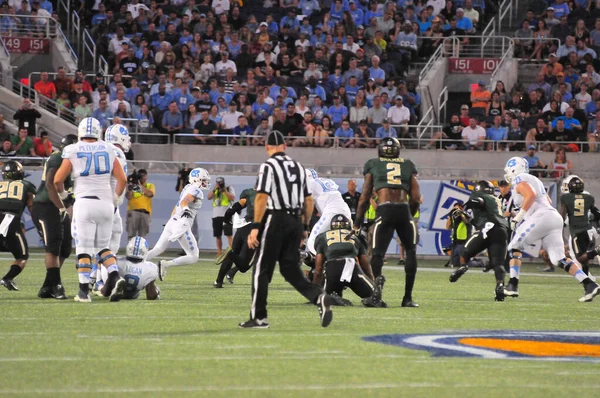 Carolina Del Norte Enfrenta Baylor Durante Russell Athletic Bowl Camping —  Fotos de Stock