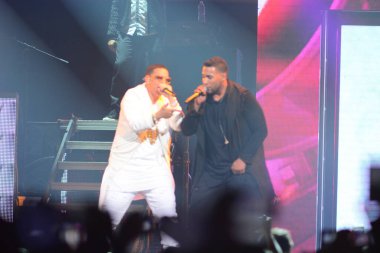 Baba Yankee ve Don Omar 7 Ağustos 2016 'da Orlando Florida' daki Amway Center 'da konser verdiler..  