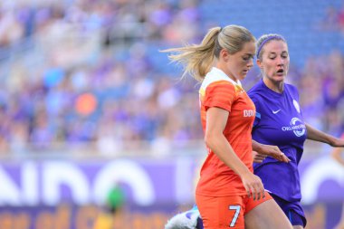 Orlando Pride sunucusu Houston Dash 23 Haziran 2016 'da Orlando Florida' daki Dünya Kampı Stadyumu 'nda..