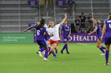 Orland Pride, 25 Ağustos 2018 'de Orlando Florida' daki Exploria Stadyumu 'nda Chicago Red Stars' a ev sahipliği yapıyor..  