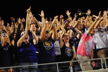 Orlando City SC, 3 Ekim 2015 'te Dünya Kampı Stadyumu' nda Montreal Çarpması 'na ev sahipliği yaptı.. 