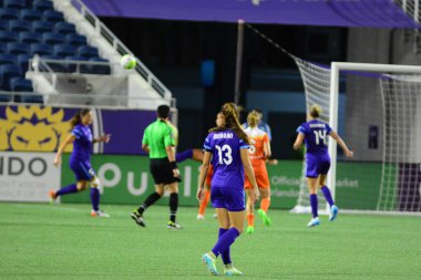 Orlando Pride sunucusu Houston Dash 23 Haziran 2016 'da Orlando Florida' daki Dünya Kampı Stadyumu 'nda..