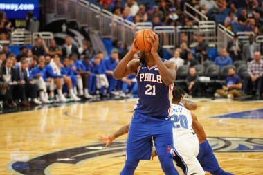 Orlando Magic 13 Ekim 2019 'da Florida, Orlando' daki Amway Center 'da Philadelphia 76ers' a ev sahipliği yaptı..