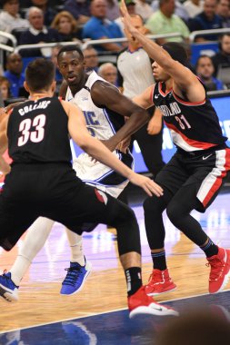 Orlando Magic 25 Ekim 2018 'de Orlando Florida' daki Amway Center 'da Portland Trail Blazers' ı sunar.. 