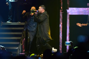 Baba Yankee ve Don Omar 7 Ağustos 2016 'da Orlando Florida' daki Amway Center 'da konser verdiler..  