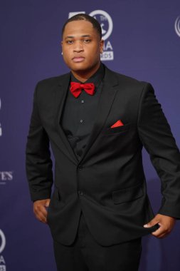 15 Ekim 2019 'da Nashville, Tennessee' deki Linbscome Üniversitesi 'nde verilen 50. GMA Dove Ödülleri sırasında kırmızı halı. 