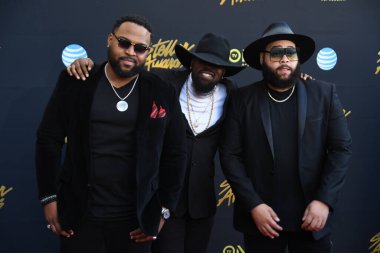 24 Mart 2018 Cumartesi günü Las Vegas 'taki Orleans Resort' ta düzenlenen 33. Yıldız Ödülleri Kırmızı Halı sırasında ünlüler.