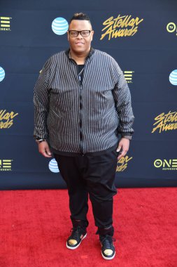 24 Mart 2018 Cumartesi günü Las Vegas 'taki Orleans Resort' ta düzenlenen 33. Yıldız Ödülleri Kırmızı Halı sırasında ünlüler.