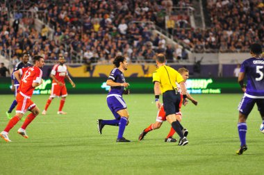 Orlando City SC, 8 Mayıs 2015 'te Florida' daki Kamp Dünyası Stadyumu 'nda Los Angeles Galaksisi' ne ev sahipliği yaptı..