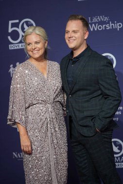 15 Ekim 2019 'da Nashville, Tennessee' deki Linbscome Üniversitesi 'nde verilen 50. GMA Dove Ödülleri sırasında kırmızı halı. 