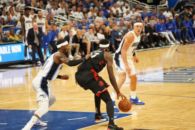 Orlando Magic 19 Nisan 2019 Cuma günü Orlando Florida 'daki Amway Arena' daki NBA Playoff 1 'de Toronto Rapçileri' ne ev sahipliği yapıyor.