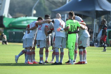 Toronto FC, 13 Temmuz 2020 tarihinde Orlando Florida 'da düzenlenen ESPN Wild World of Sports' ta düzenlenen MLS Back Tournament sırasında D.C. United ile karşı karşıya geldi..  
