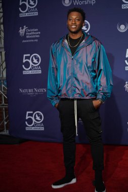 15 Ekim 2019 'da Nashville, Tennessee' deki Linbscome Üniversitesi 'nde verilen 50. GMA Dove Ödülleri sırasında kırmızı halı.