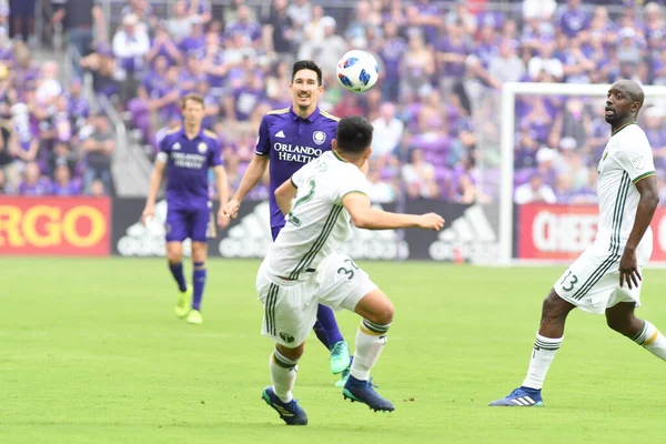 Orlando City 8 Nisan 2018 'de Orlando Florida' daki Exploria Stadyumu 'nda Portland Timbers' a ev sahipliği yaptı..