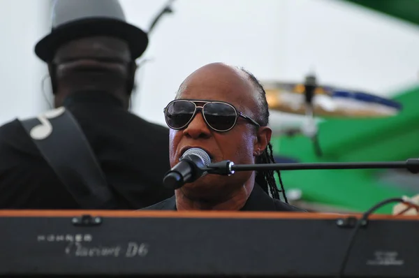 Stevie Wonder Actúa Mitin Celebrado Por Presidente Barack Obama Apoyo — Foto de Stock