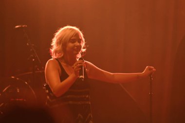 Noah Cyrus ilk turnesinde 23 Eylül 2018 'de Orlando Florida' daki Beacham 'da sahne alacak.