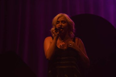 Noah Cyrus ilk turnesinde 23 Eylül 2018 'de Orlando Florida' daki Beacham 'da sahne alacak.