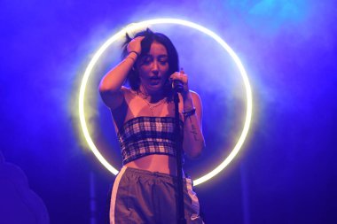 Noah Cyrus ilk turnesinde 23 Eylül 2018 'de Orlando Florida' daki Beacham 'da sahne alacak.
