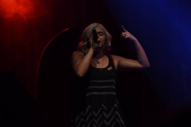 Noah Cyrus ilk turnesinde 23 Eylül 2018 'de Orlando Florida' daki Beacham 'da sahne alacak.