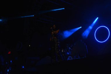 Noah Cyrus ilk turnesinde 23 Eylül 2018 'de Orlando Florida' daki Beacham 'da sahne alacak.