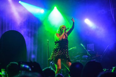 Maty Noyes, Noah Cyrus için 23 Eylül 2018 'de Orlando Florida' daki Beacham 'da açılış yapıyor.