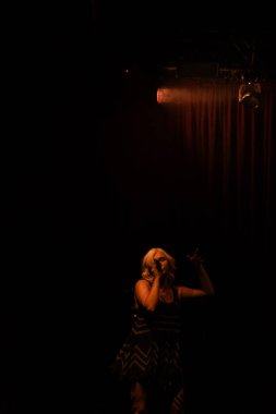 Noah Cyrus ilk turnesinde 23 Eylül 2018 'de Orlando Florida' daki Beacham 'da sahne alacak.