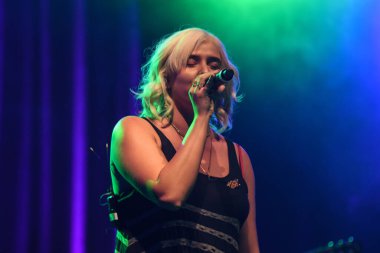 Maty Noyes, Noah Cyrus için 23 Eylül 2018 'de Orlando Florida' daki Beacham 'da açılış yapıyor.