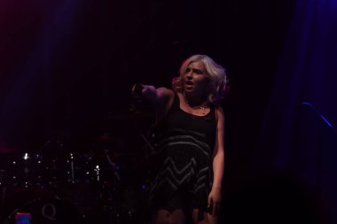 Noah Cyrus ilk turnesinde 23 Eylül 2018 'de Orlando Florida' daki Beacham 'da sahne alacak.