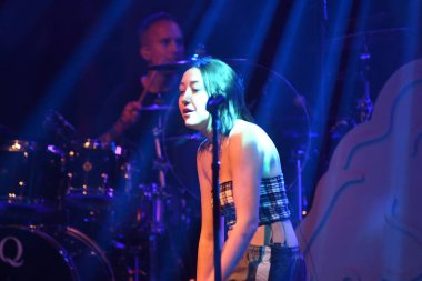 Noah Cyrus ilk turnesinde 23 Eylül 2018 'de Orlando Florida' daki Beacham 'da sahne alacak.