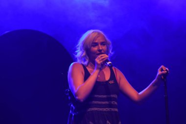 Noah Cyrus ilk turnesinde 23 Eylül 2018 'de Orlando Florida' daki Beacham 'da sahne alacak.