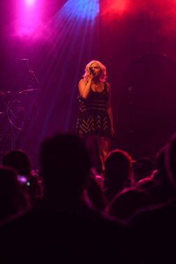 Noah Cyrus ilk turnesinde 23 Eylül 2018 'de Orlando Florida' daki Beacham 'da sahne alacak.