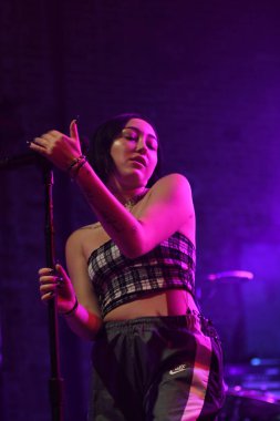 Noah Cyrus ilk turnesinde 23 Eylül 2018 'de Orlando Florida' daki Beacham 'da sahne alacak.