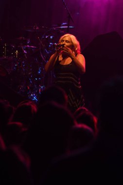 Noah Cyrus ilk turnesinde 23 Eylül 2018 'de Orlando Florida' daki Beacham 'da sahne alacak.