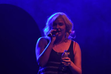 Noah Cyrus ilk turnesinde 23 Eylül 2018 'de Orlando Florida' daki Beacham 'da sahne alacak.