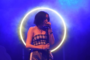 Noah Cyrus ilk turnesinde 23 Eylül 2018 'de Orlando Florida' daki Beacham 'da sahne alacak.