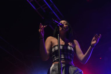 Noah Cyrus ilk turnesinde 23 Eylül 2018 'de Orlando Florida' daki Beacham 'da sahne alacak.