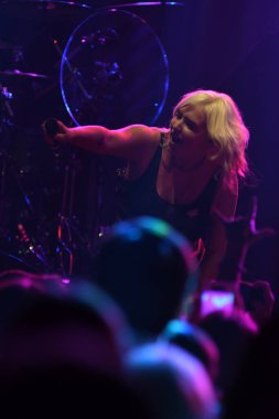 Noah Cyrus ilk turnesinde 23 Eylül 2018 'de Orlando Florida' daki Beacham 'da sahne alacak.