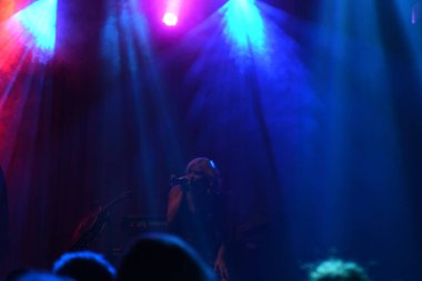 Noah Cyrus ilk turnesinde 23 Eylül 2018 'de Orlando Florida' daki Beacham 'da sahne alacak.