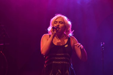 Noah Cyrus ilk turnesinde 23 Eylül 2018 'de Orlando Florida' daki Beacham 'da sahne alacak.